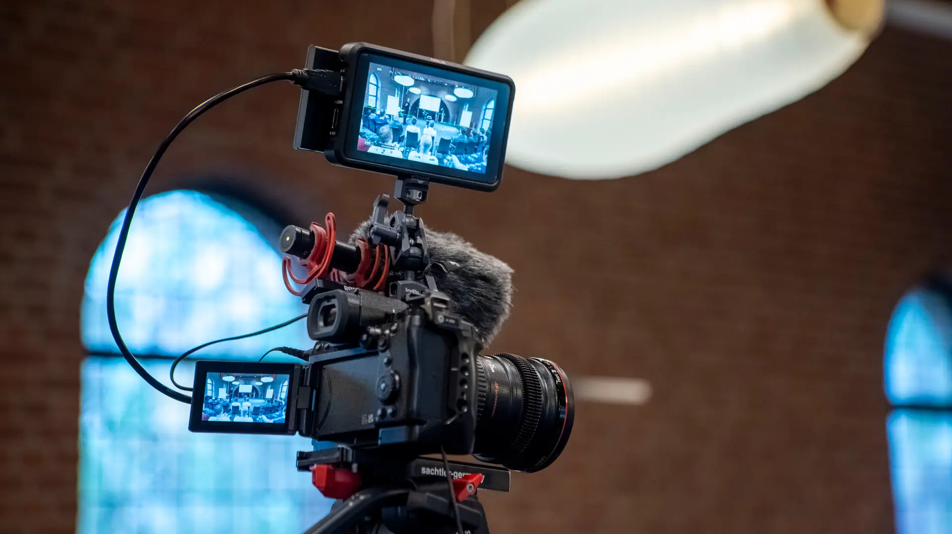 Behind the scenes thumbnail - 2